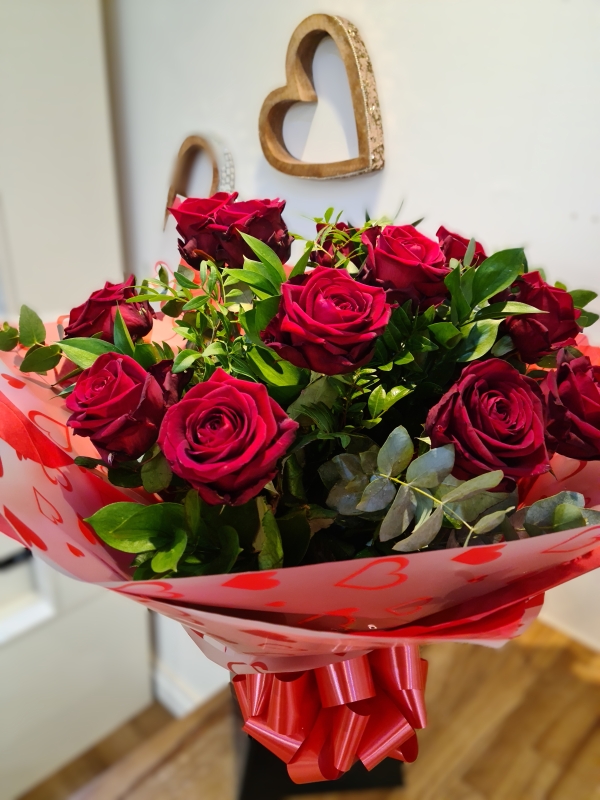 Red Roses Passionate Bouquet